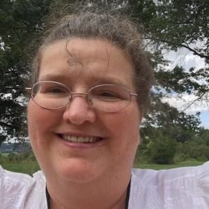 Meet your Posher, Brenda